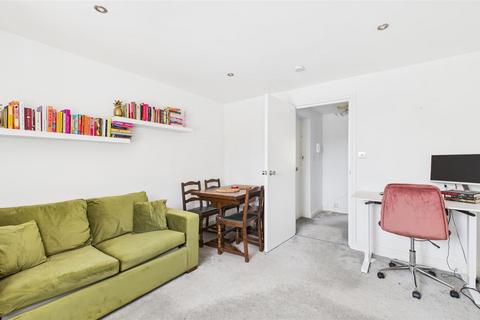 Flat 30, Latimer Court Bryanstone Road, Waltham Cross, EN8 7RL