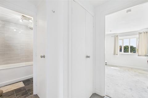 Flat 30, Latimer Court Bryanstone Road, Waltham Cross, EN8 7RL