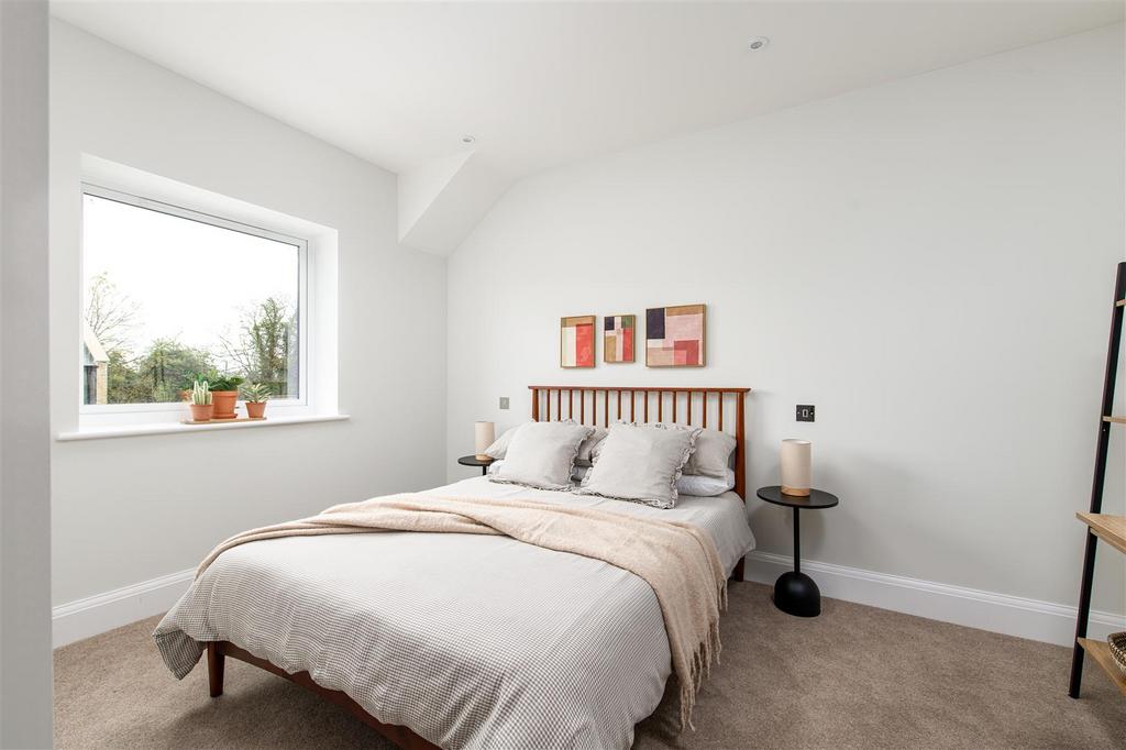 Bedroom4 3.jpg