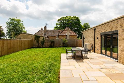 4 bedroom detached house for sale, Brockleaze, Neston, Corsham