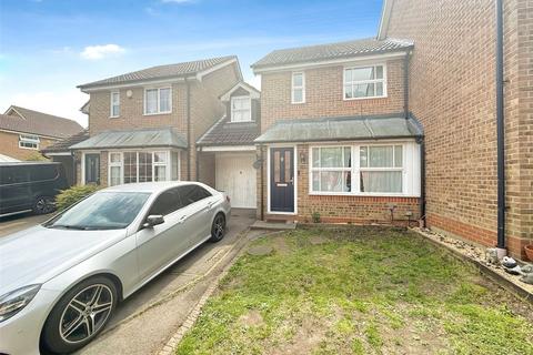 24 Bartholomew Place, Warfield, Bracknell, RG42 3DQ