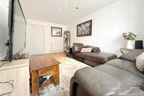 24 Bartholomew Place, Warfield, Bracknell, RG42 3DQ