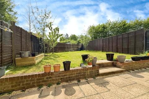 24 Bartholomew Place, Warfield, Bracknell, RG42 3DQ