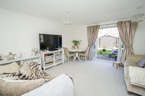 3 bedroom semi-detached house for sale, Feronia Mead, Leighton Buzzard