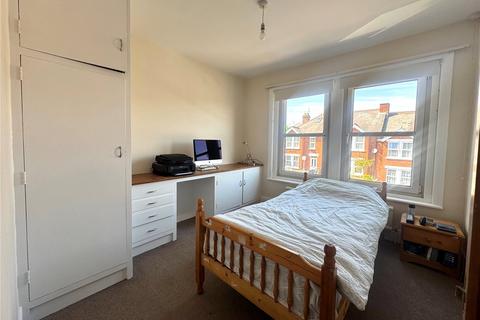 6 Burford Road, Salisbury, SP2 8AN