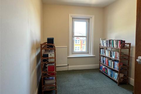 6 Burford Road, Salisbury, SP2 8AN