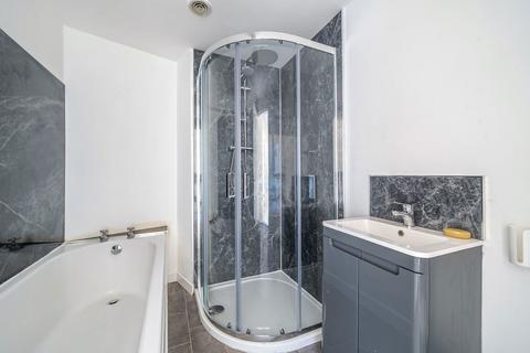10 Laburnum Row, Callington, PL17 7BN