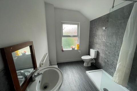 3 bedroom terraced house to rent, Roman Street, Leicester
