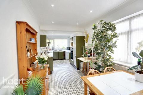 3 bedroom semi-detached house for sale, Charterhouse Road, Orpington