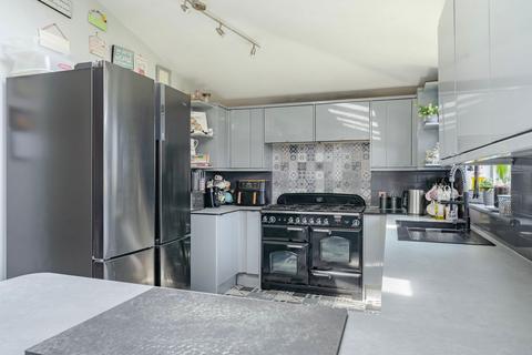 7 bedroom semi-detached house for sale, Cromer Road, Mundesley