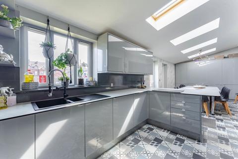 7 bedroom semi-detached house for sale, Cromer Road, Mundesley