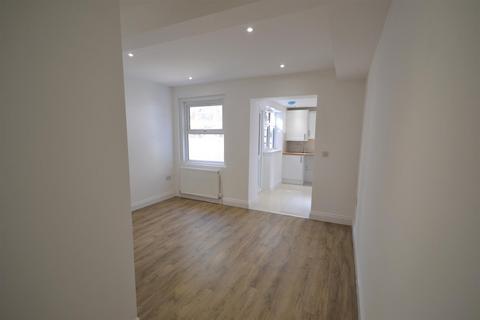 2 bedroom flat to rent, St. Leonards Avenue, Hove