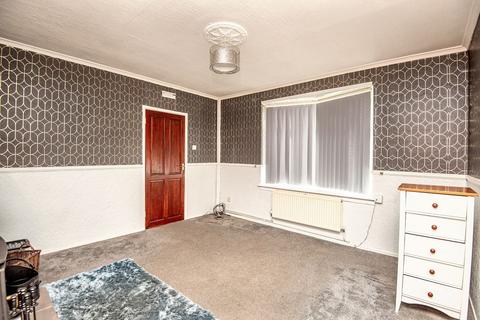12 Auburn Road, Edlington, Doncaster, DN12 1DP
