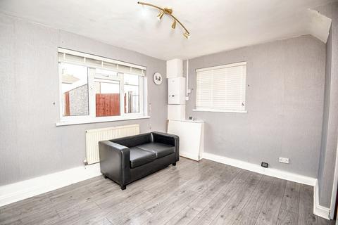 12 Auburn Road, Edlington, Doncaster, DN12 1DP