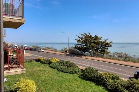 2 bedroom apartment for sale, Marine Parade East, Clacton on Sea CO15