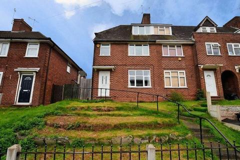 3 bedroom end of terrace house to rent, Bodenham Road, Oldbury