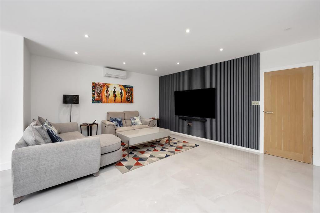 Open Plan Kitchen/Living Room
