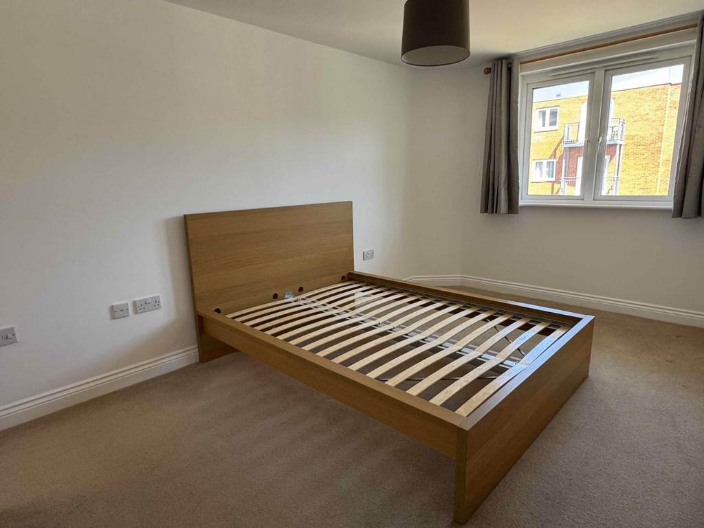 Bed 1
