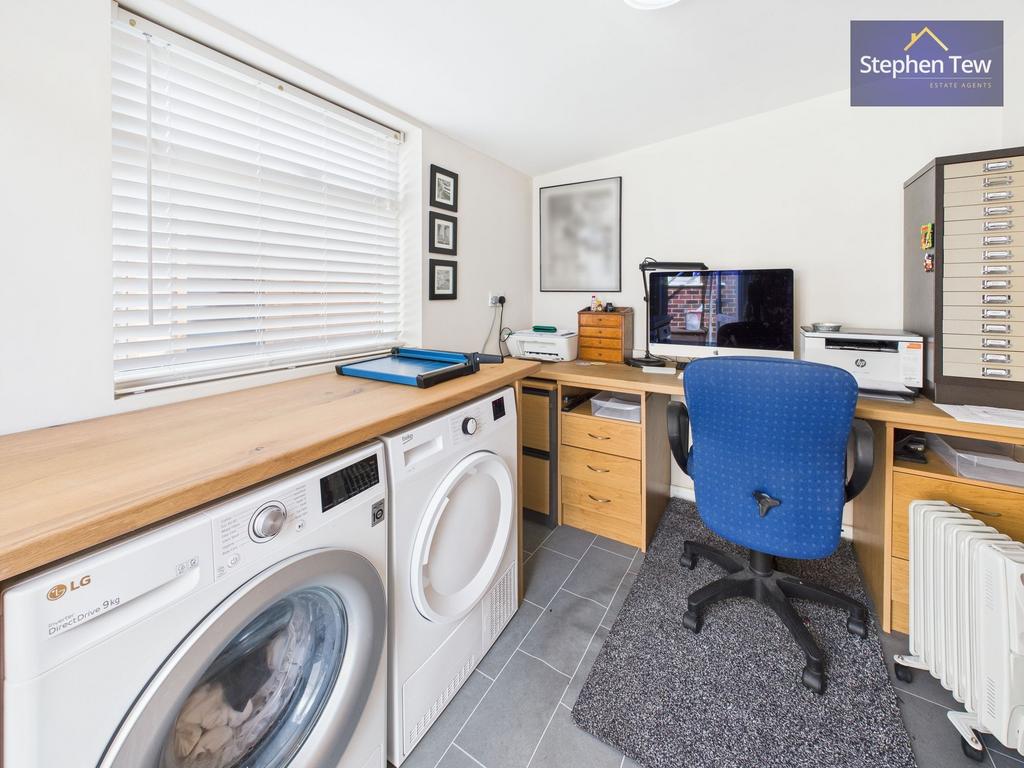 Utility Room/Office