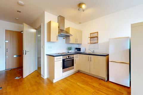 Studio for sale, 32 Burnelli Building, 352 Queenstown Road, Battersea Park, SW11 8NG