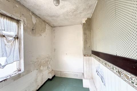 352 Killinghall Road, Bradford, BD2 4SE