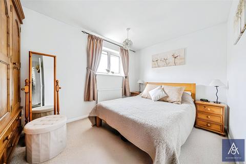 16 Bannerman Drive, Brackley, NN13 6HS