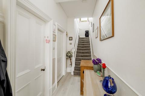 4 bedroom end of terrace house for sale, 11 Sunnybrae Terrace, Dundee, DD3 8NG