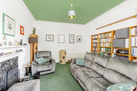 4 bedroom end of terrace house for sale, 11 Sunnybrae Terrace, Dundee, DD3 8NG