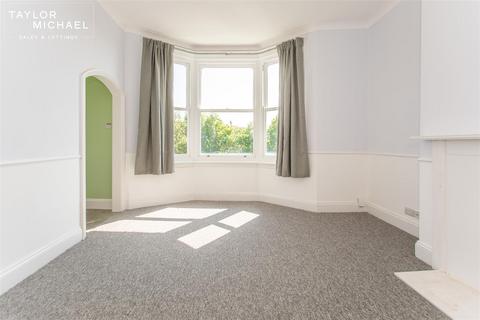 1 bedroom flat to rent, South Avenue, Brighton