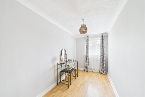 71 Abbotsbury, Bracknell, RG12 8QX