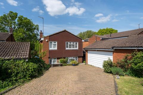 3 bedroom detached house for sale, Holywell Road, Studham, Bedfordshire, LU6 2PD