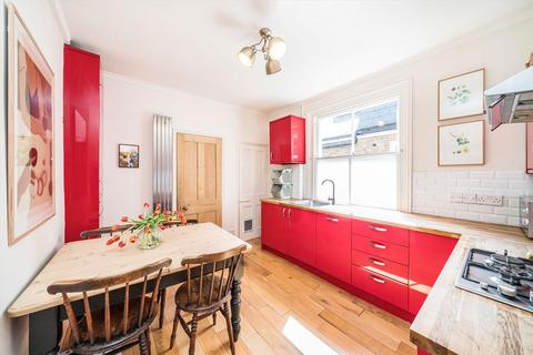 30 Boundary Road, London, SW19 2AN