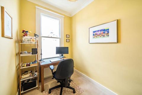 30 Boundary Road, London, SW19 2AN