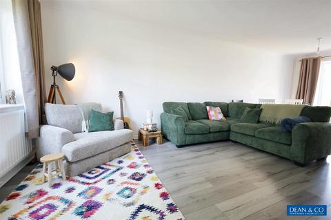 3 bedroom terraced house for sale, Juniper Close, Portslade