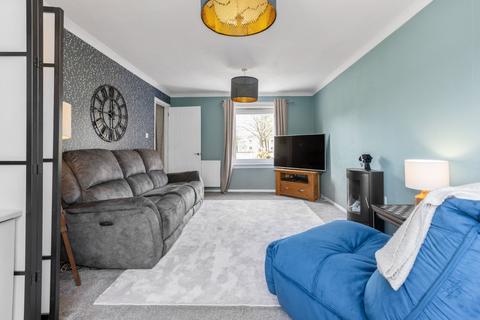 65 Deanburn, Penicuik, EH26 0HY