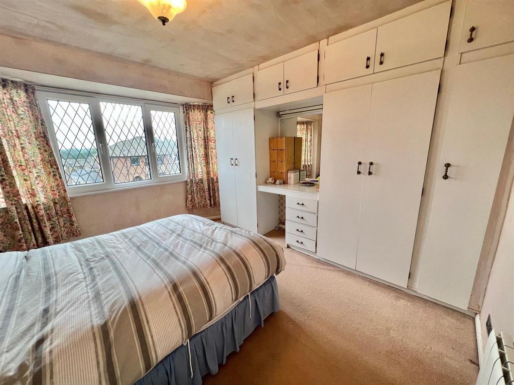 Bedroom2.jpg