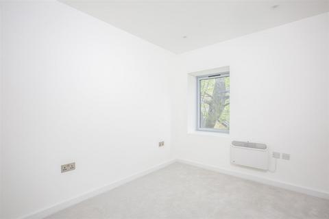 undefined, 17-19 Frogmoor, High Wycombe HP13