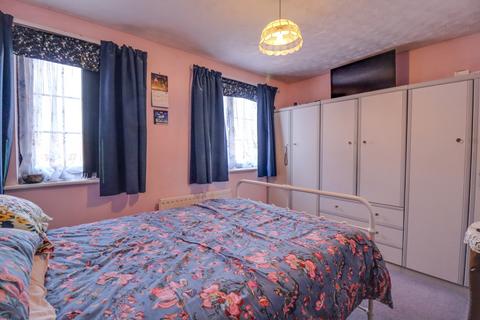 29 Bracklesham Close, Southampton, SO19 8TD