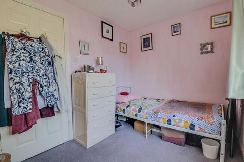 29 Bracklesham Close, Southampton, SO19 8TD