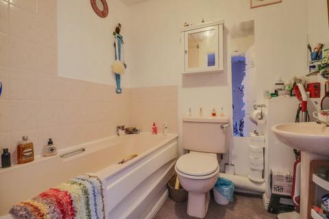 29 Bracklesham Close, Southampton, SO19 8TD