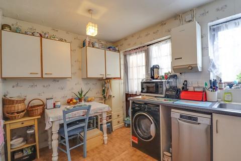 29 Bracklesham Close, Southampton, SO19 8TD