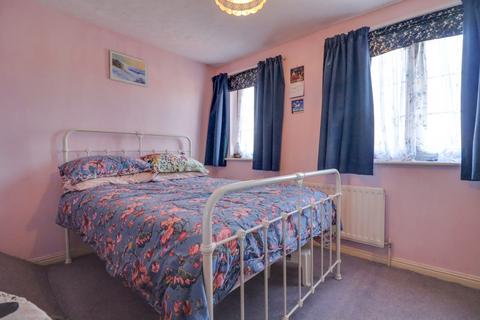 29 Bracklesham Close, Southampton, SO19 8TD