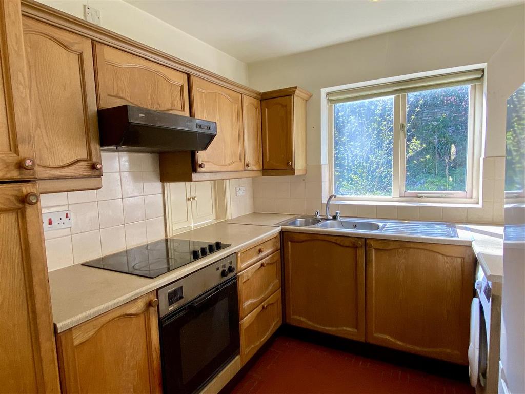 Kitchen.JPEG