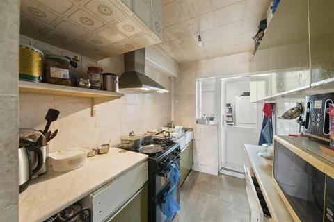 undefined, Maswell Park Crescent, Hounslow TW3