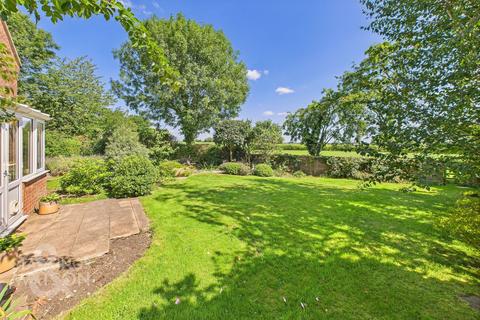 4 bedroom detached house for sale, Hospital Road, Wicklewood, Norwich