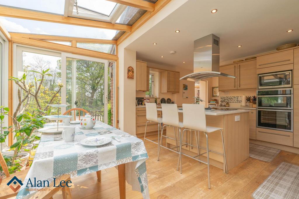 Breakfast Kitchen