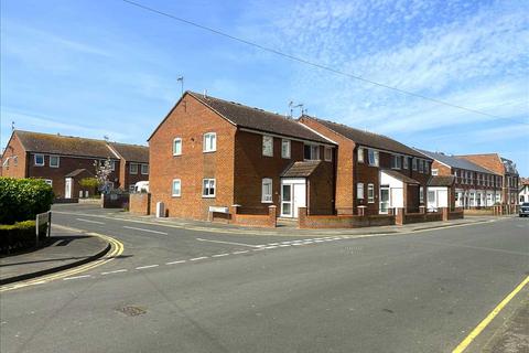1 bedroom apartment for sale, South Crescent Close, Filey