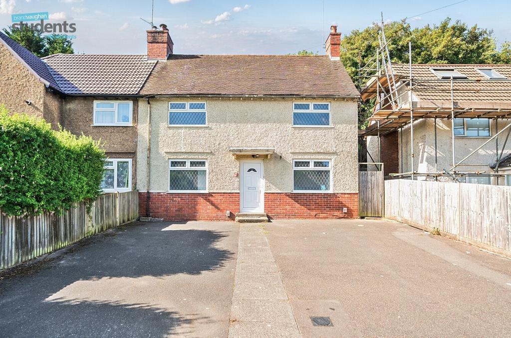 House in Brighton, Bevendean - More