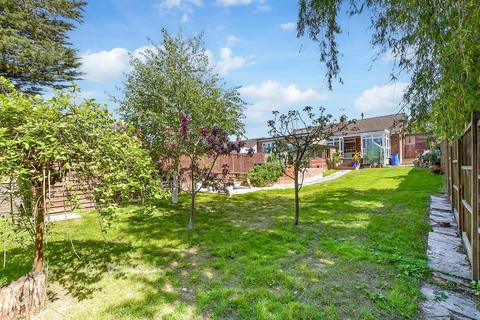 Wayside Avenue, Tenterden, Kent