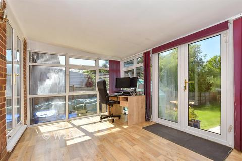 2 bedroom semi-detached bungalow for sale, Wayside Avenue, Tenterden, Kent